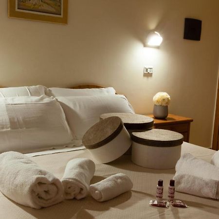 Hotel Ristorante San Giovanni Falerna Eksteriør billede